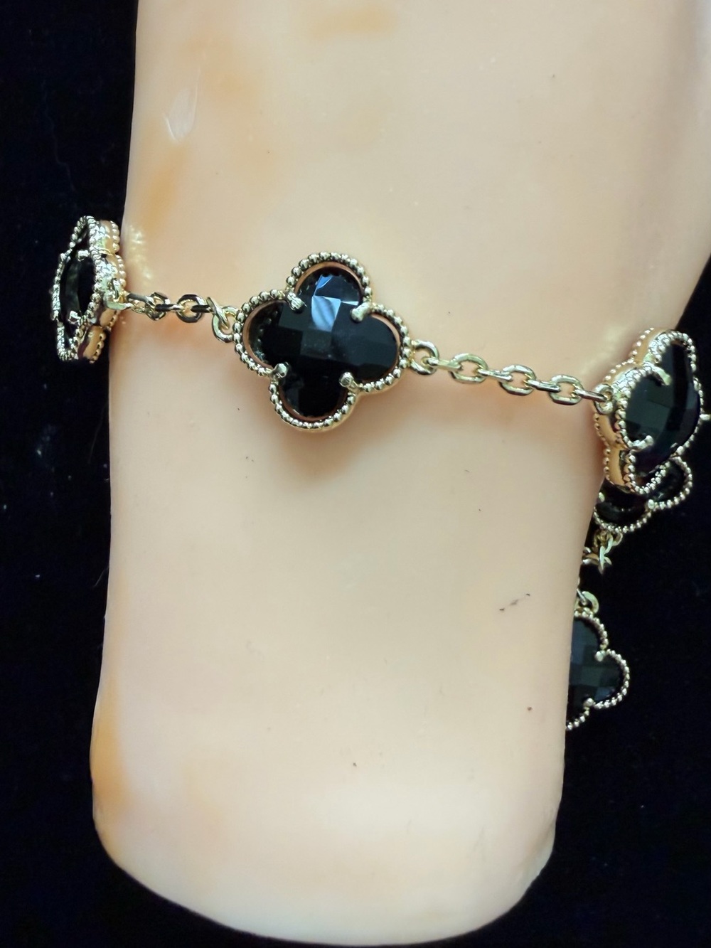 Source Unknown Gold and Black Clover Link Bracelet - Women Jewelry